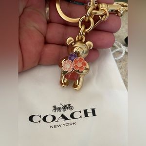 COPY - NWT COACH 3D BEAR BAG CHARM/KEYRING